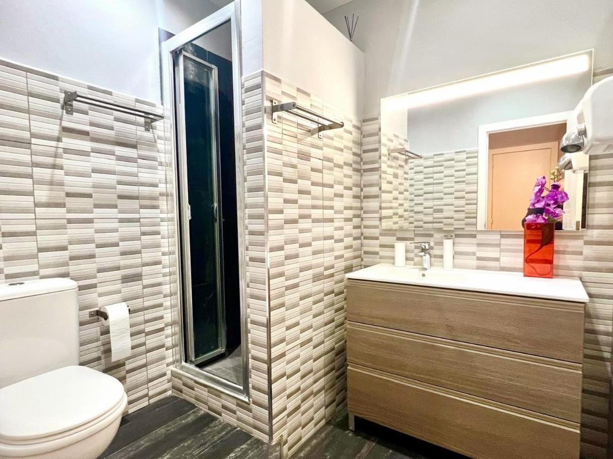 Luxury Central Apartment Барселона Екстер'єр фото