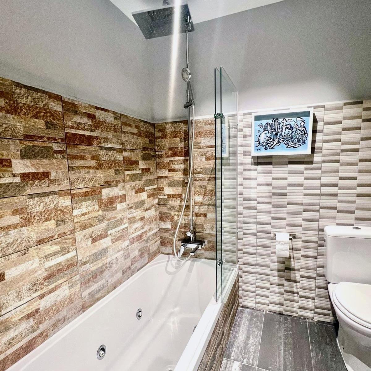 Luxury Central Apartment Барселона Екстер'єр фото