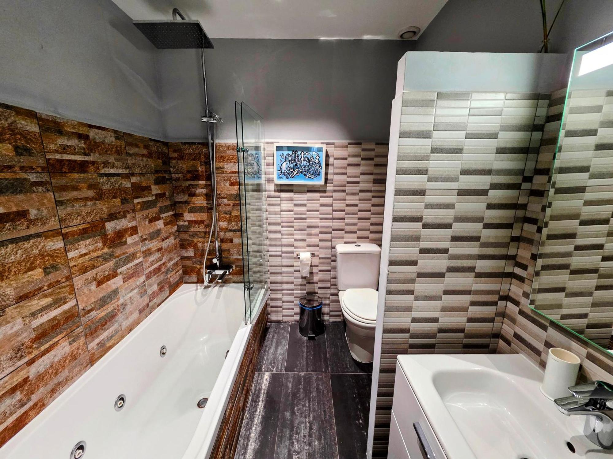 Luxury Central Apartment Барселона Екстер'єр фото