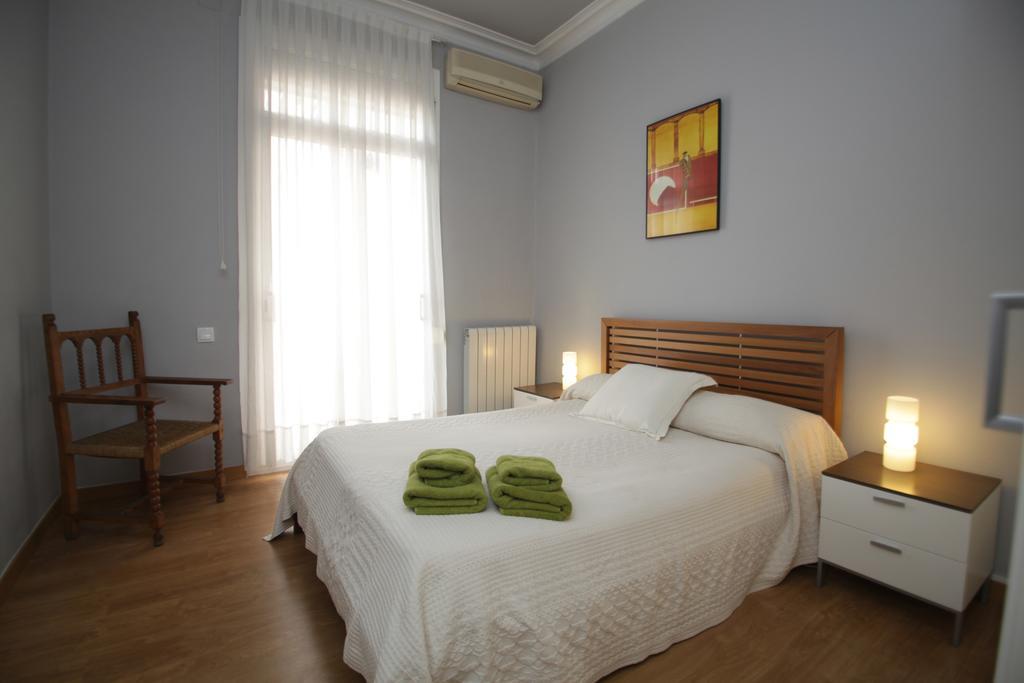 Luxury Central Apartment Барселона Екстер'єр фото